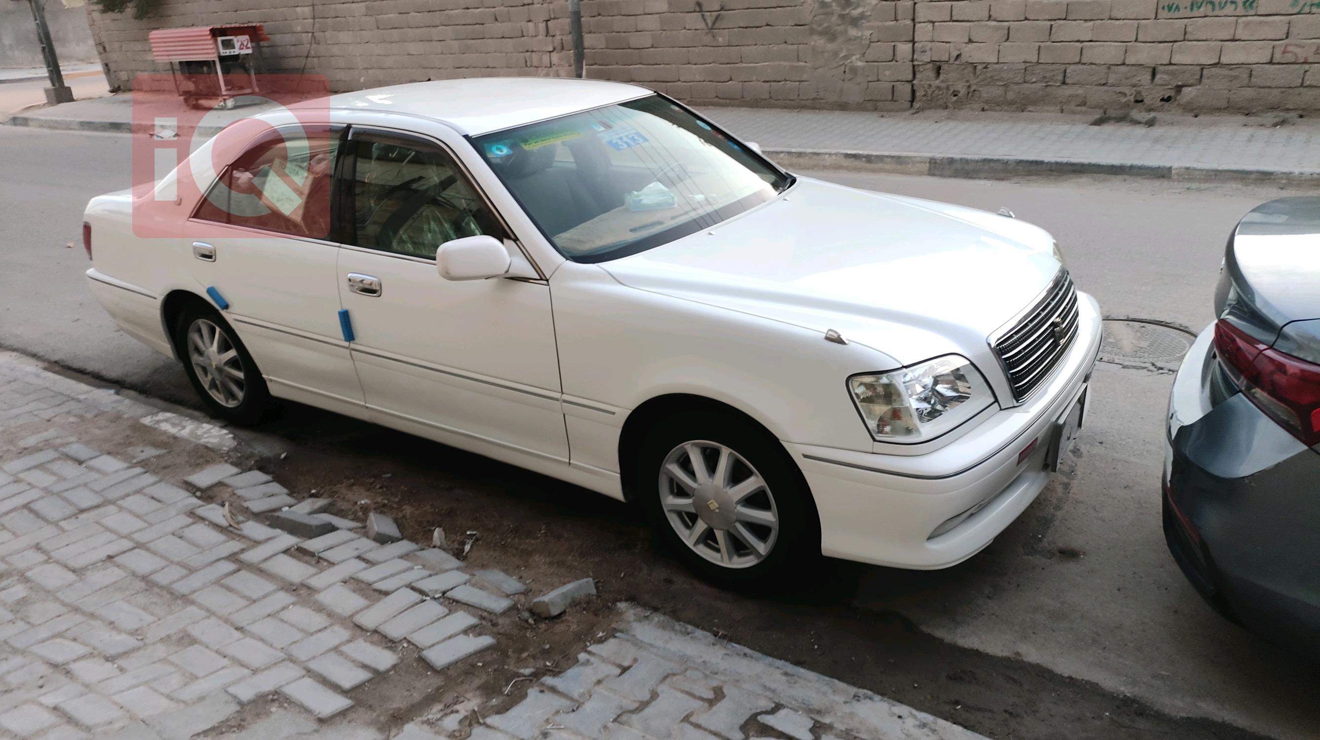 تويوتا كراون